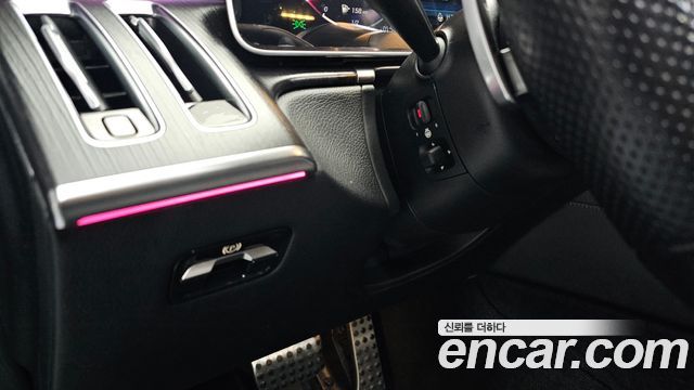 Mercedes-Benz S-Class 2021 — photo 20
