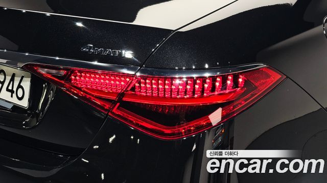 Mercedes-Benz S-Class 2021 — photo 9