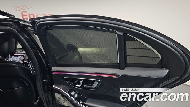 Mercedes-Benz S-Class 2021 — photo 30
