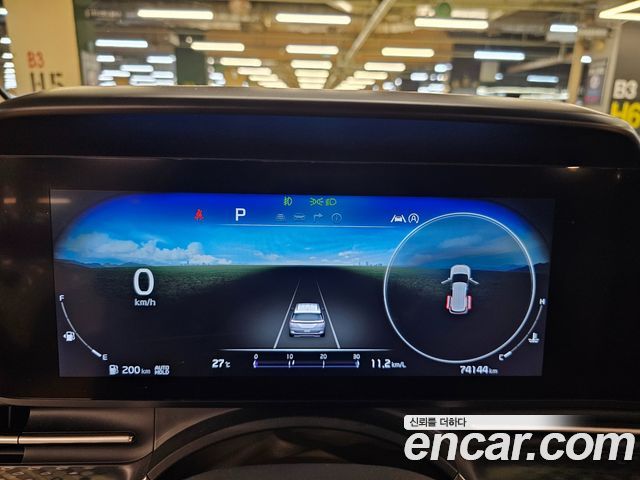 Kia Canival 2023 — photo 8