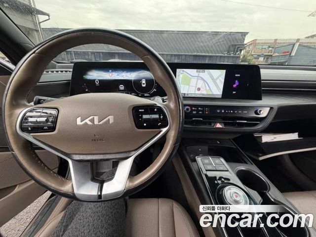 Kia K8 2022 — photo 17