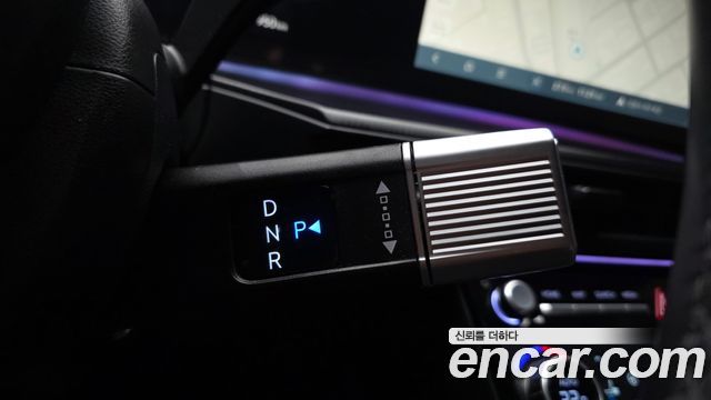 Hyundai Santafe 2024 — photo 12