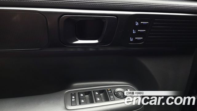 Hyundai Santafe 2024 — photo 24