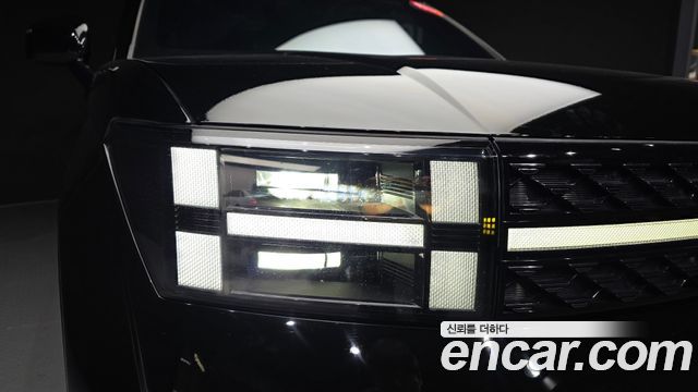 Hyundai Santafe 2024 — photo 8