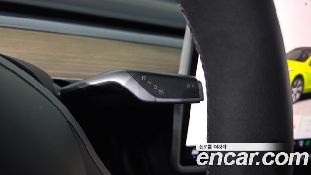 Tesla Model Y 2024 — photo 12