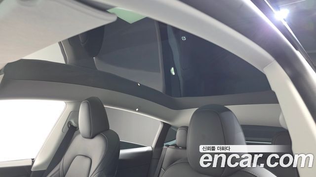 Tesla Model Y 2024 — photo 21