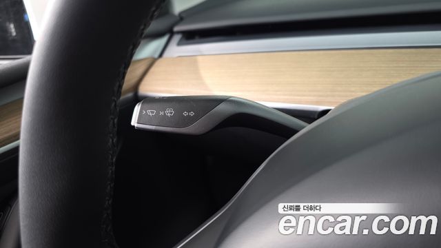 Tesla Model Y 2024 — photo 27