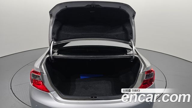 Toyota Camry 2012 — photo 26