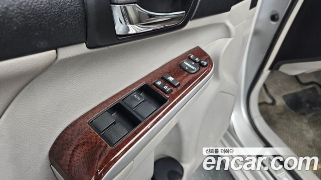 Toyota Camry 2012 — photo 28