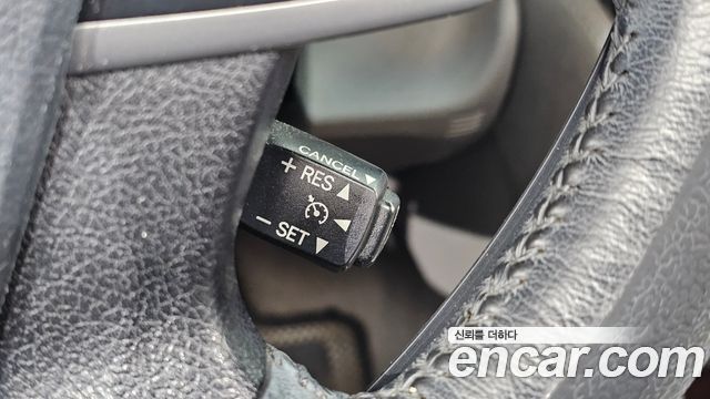 Toyota Camry 2012 — photo 31