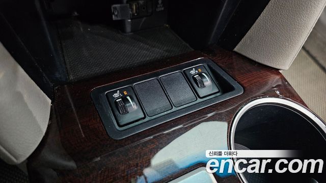 Toyota Camry 2012 — photo 33