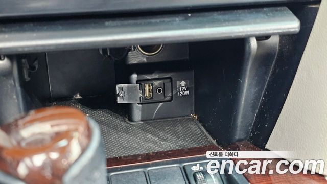 Toyota Camry 2012 — photo 36