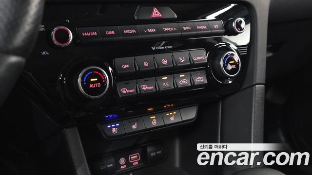 Kia Sportage 2016 — photo 11