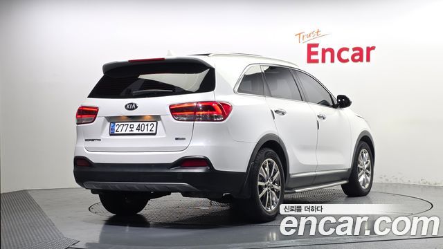 Kia Sorento 2015 — photo 2