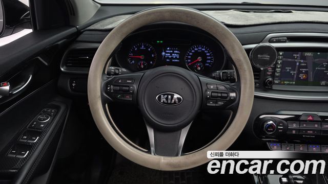 Kia Sorento 2015 — photo 13
