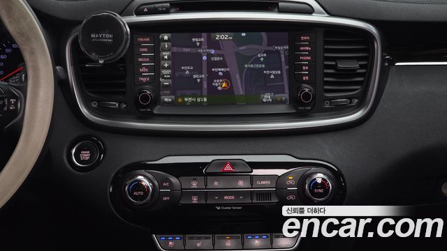 Kia Sorento 2015 — photo 14