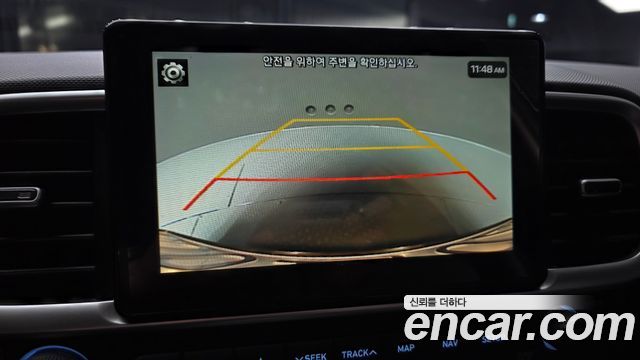 Hyundai Venue 2020 — photo 21