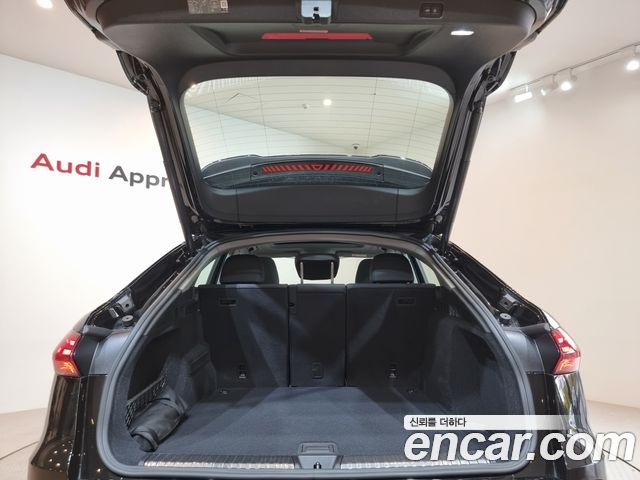 Audi Q5 2025 — photo 19