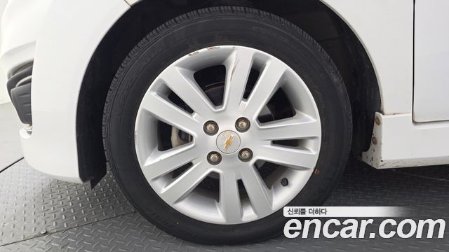 Chevrolet Korea Spark 2014 — photo 5