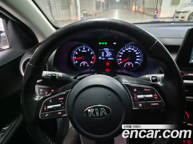 Kia K3 2019 — photo 10