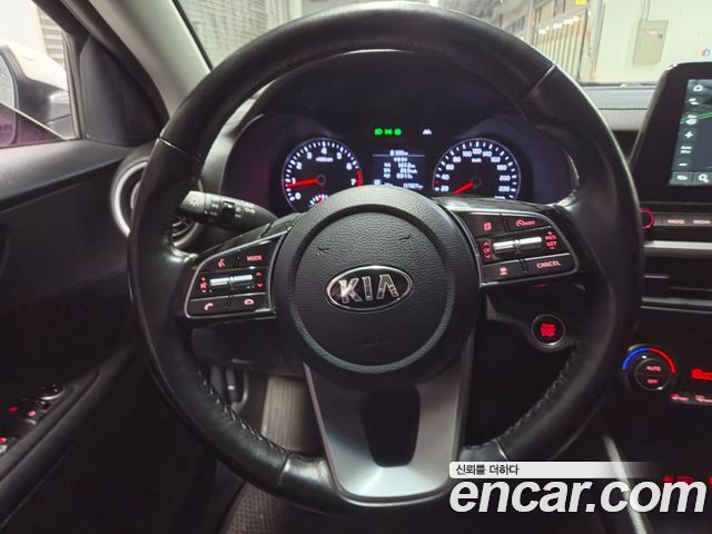 Kia K3 2019 — photo 13