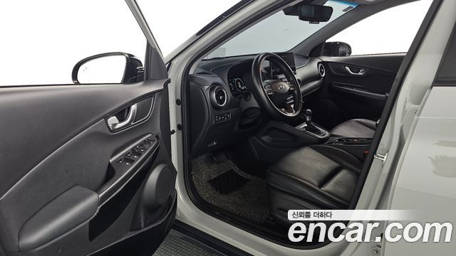 Hyundai Kona 2021 — photo 13
