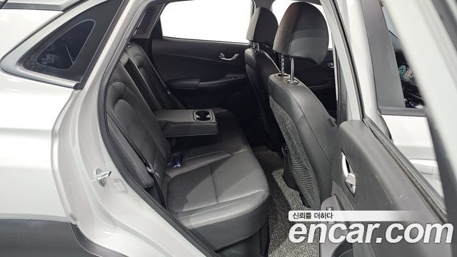 Hyundai Kona 2021 — photo 17