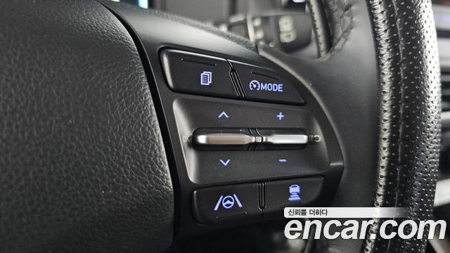 Hyundai Kona 2021 — photo 28