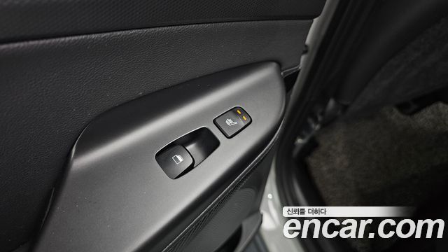 Hyundai Kona 2021 — photo 29