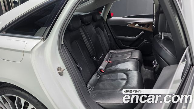Audi A6 2016 — photo 17