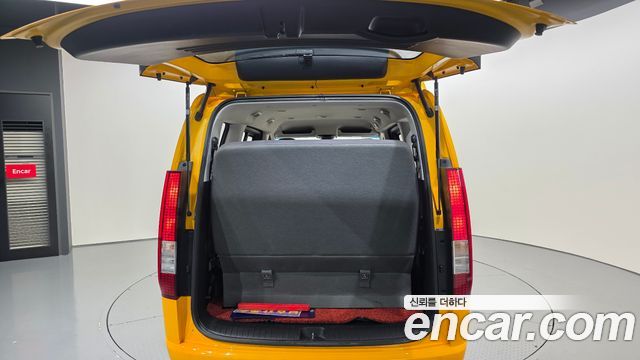 Hyundai Staria 2022 — photo 26