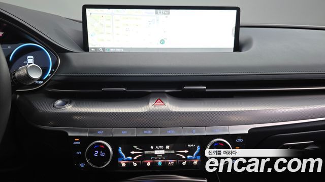 Genesis G80 2022 — photo 18