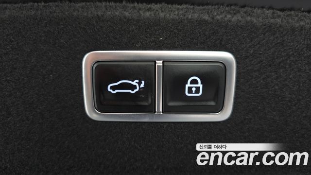 Genesis G80 2022 — photo 22