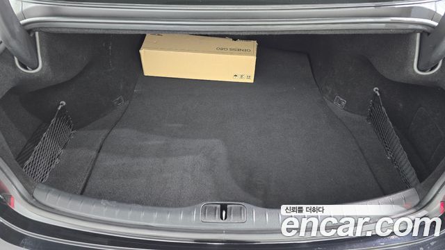 Genesis G80 2022 — photo 23