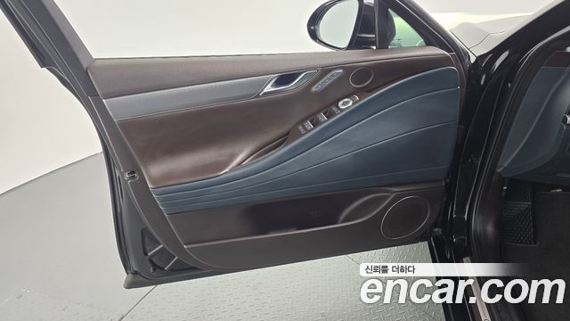 Genesis G80 2022 — photo 14