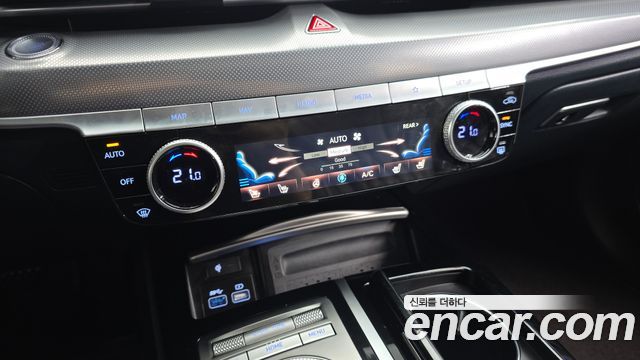 Genesis G80 2022 — photo 31
