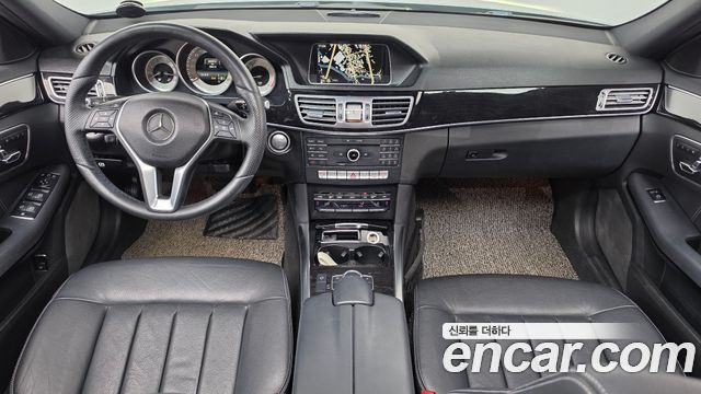 Mercedes-Benz E-Class 2016 — photo 7