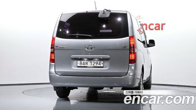 Hyundai Starex 2017 — photo 4