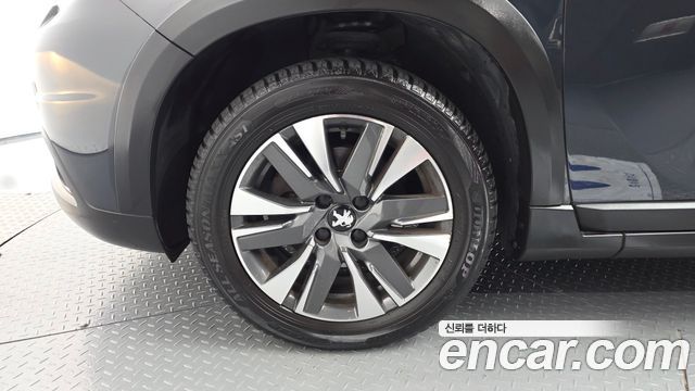 Peugeot 2008 2019 — photo 5