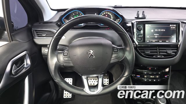 Peugeot 2008 2019 — photo 19
