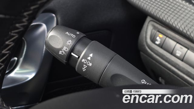 Peugeot 2008 2019 — photo 30