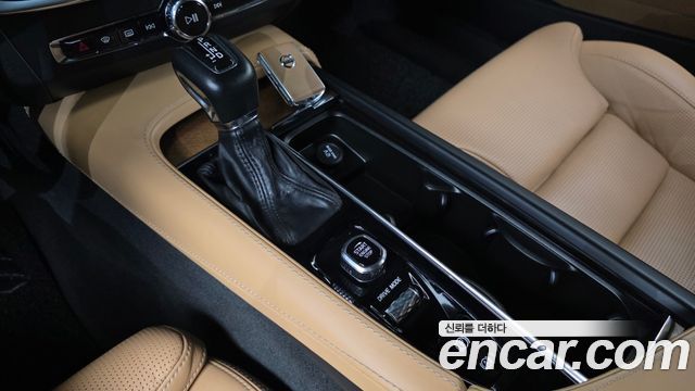 Volvo S90 2019 — photo 9