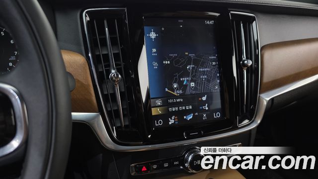 Volvo S90 2019 — photo 13