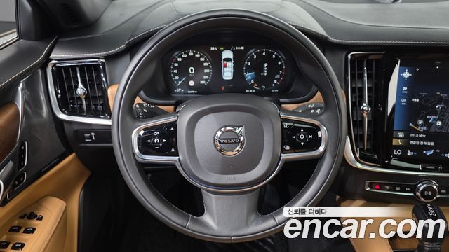 Volvo S90 2019 — photo 14