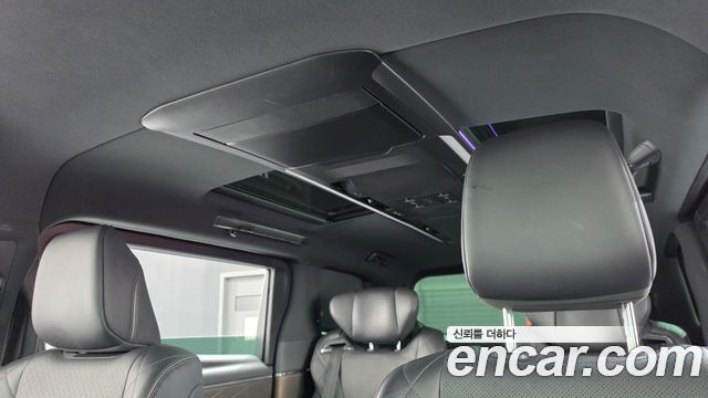 Toyota Alphard 2024 — photo 21
