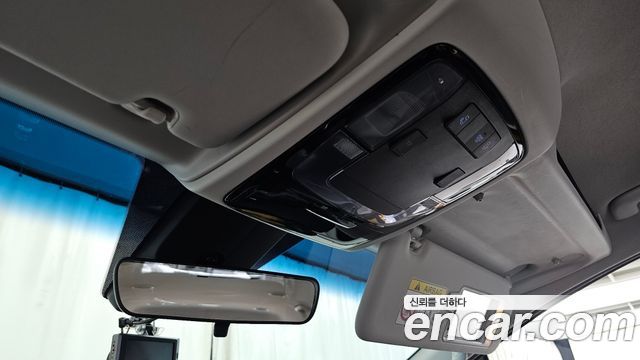 Hyundai Staria 2023 — photo 23