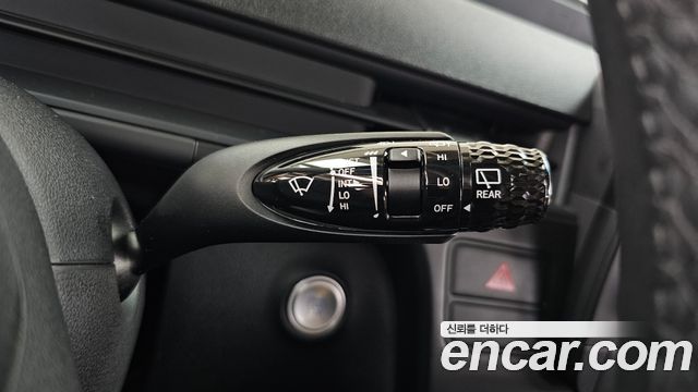 Hyundai Staria 2023 — photo 30