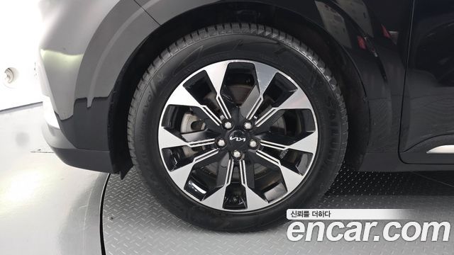 Kia Canival 2022 — photo 5
