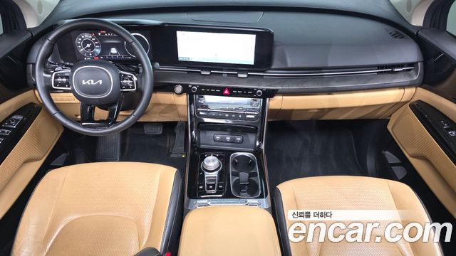 Kia Canival 2022 — photo 10