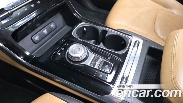 Kia Canival 2022 — photo 12